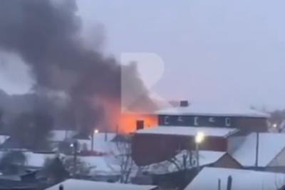 В Рязани загорелся дом на улице Мервинской